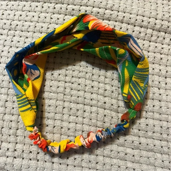 đź’—FREE WITH PURCHASEđź’— Elastic Headband Bundle - Picture 12 of 14